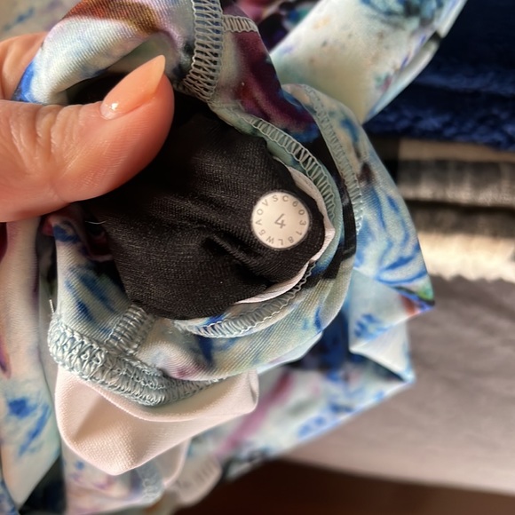 EUC Wunder Under leggings - Picture 5 of 6